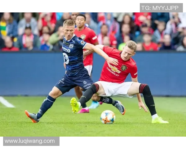 意甲激战：多特蒙德与利物浦战成平局精彩瞬间回顾与十大进球盘点