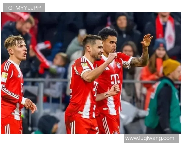 中超精彩对决拜仁与巴黎圣日耳曼战成平局帽子戏法引发全场狂欢