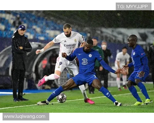 中超激战：皇马与切尔西战平引发全场热议与数据分析