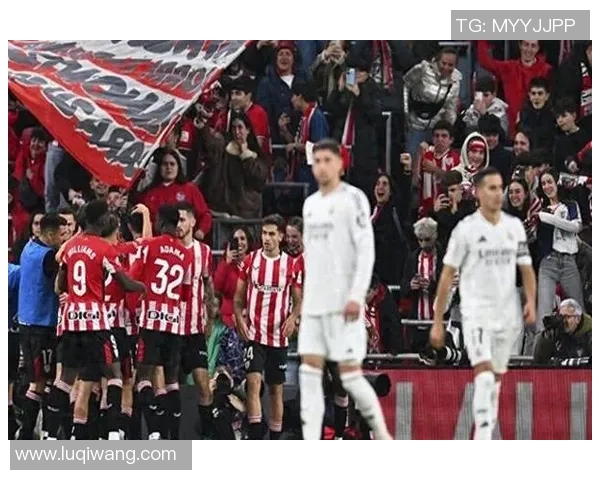 中超激战波尔图逆转皇马点球大战引发全场狂欢 中超激战波尔图逆转皇马点球大战引发全场狂欢