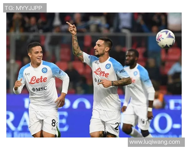 欧冠激战:那不勒斯3-0战胜巴萨补时进球点燃全场激情 欧冠激战:那不勒斯3-0战胜巴萨补时进球点燃全场激情