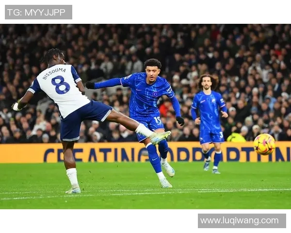 西甲大战切尔西大胜热刺逆转时刻点燃全场激情与转会风波