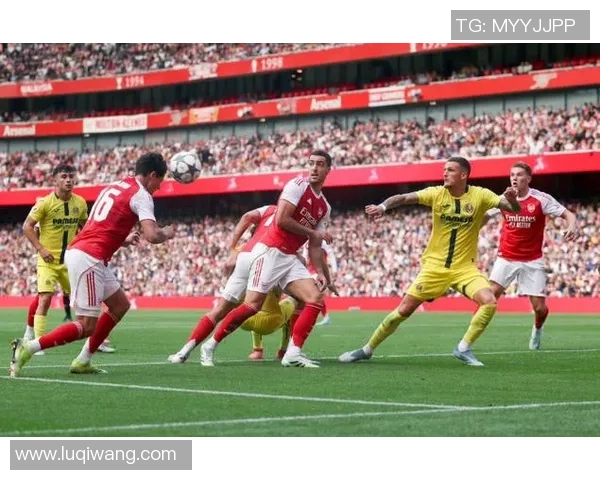 阿森纳与本菲卡友谊赛战平乌龙球成全场焦点引发热议