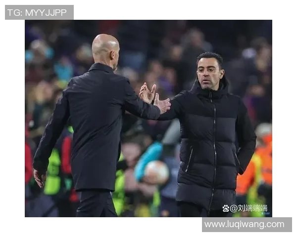 世界杯焦点战拜仁逆转曼联争议判罚引发全场热议