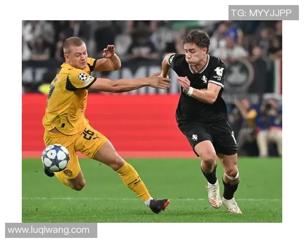 足总杯激战：多特蒙德与尤文图斯战成平局补时进球引发全场狂欢